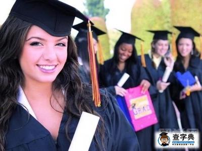 威久留学中介服务与费用详解 助力自费出国留学的专业选择